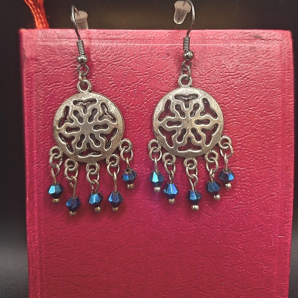 ANTIQUE SILVER EARRINGS